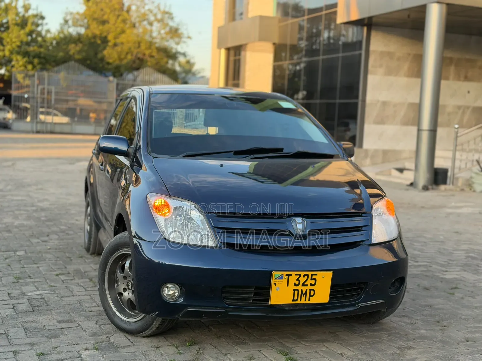 Toyota IST 2003 Blue
