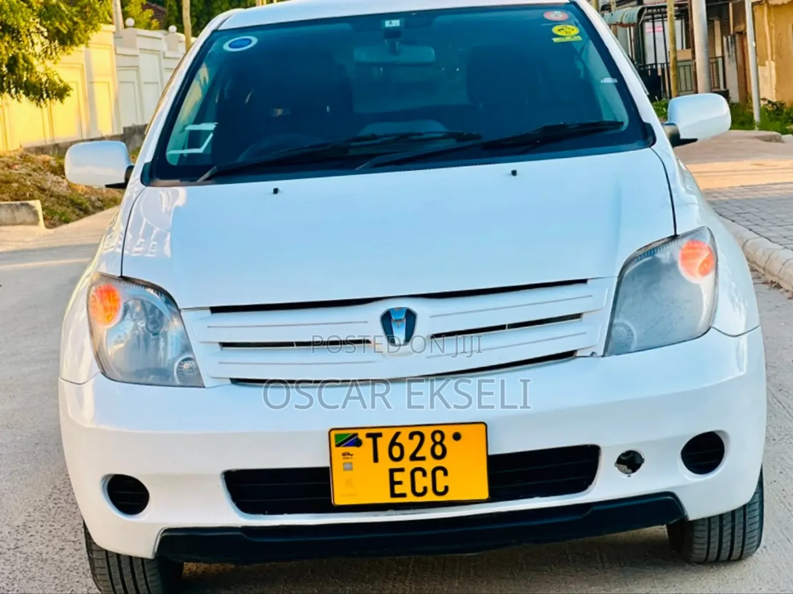 Toyota IST 2004 White