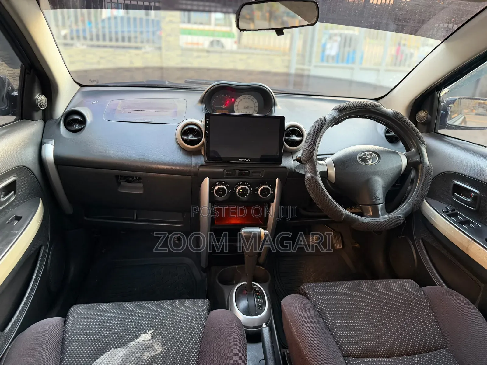 Toyota IST 2003 Blue