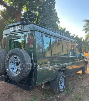 Toyota Land Cruiser 2011 Green