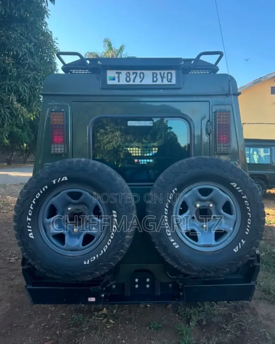 Toyota Land Cruiser 2011 Green