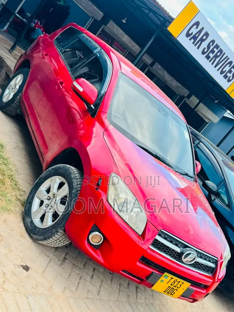 Toyota RAV4 2007 Red