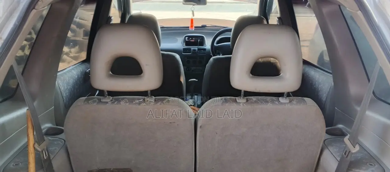 Toyota Hilux 2011 Silver