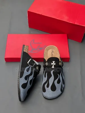 Men's Flame Skull Graphic Clogs