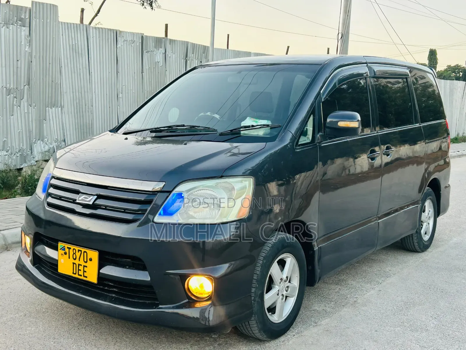Toyota Noah 2005 Black