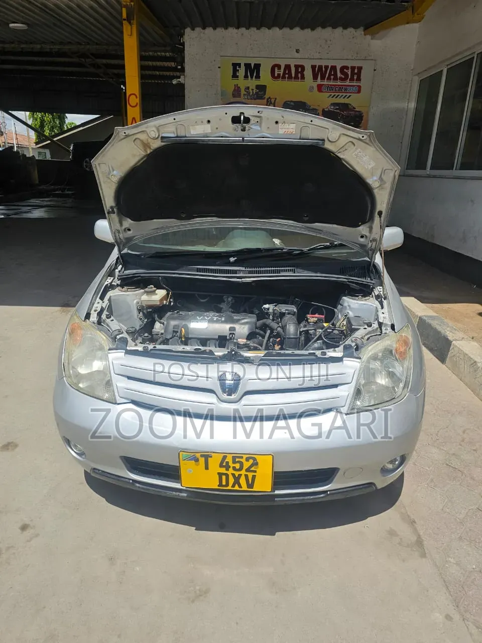 Toyota IST 2005 Silver