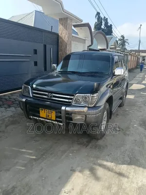 Toyota Land Cruiser Prado 2003 Blue