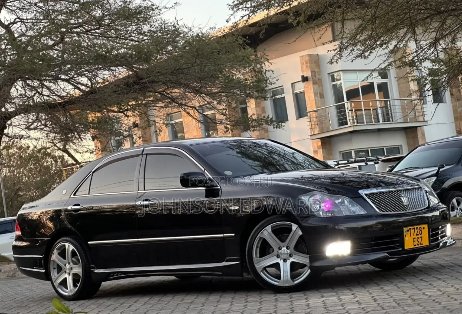 Toyota Crown 2006 Black