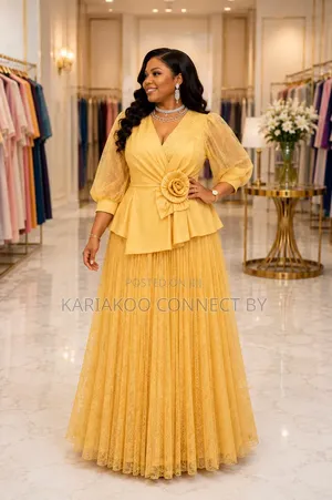 Elegant Lace Pleated Evening Gown