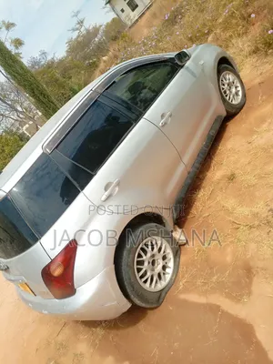 Toyota IST 2003 Silver