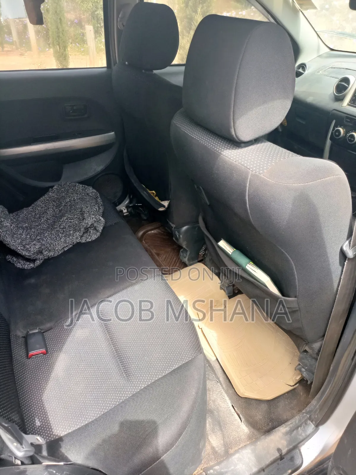 Toyota IST 2003 Silver