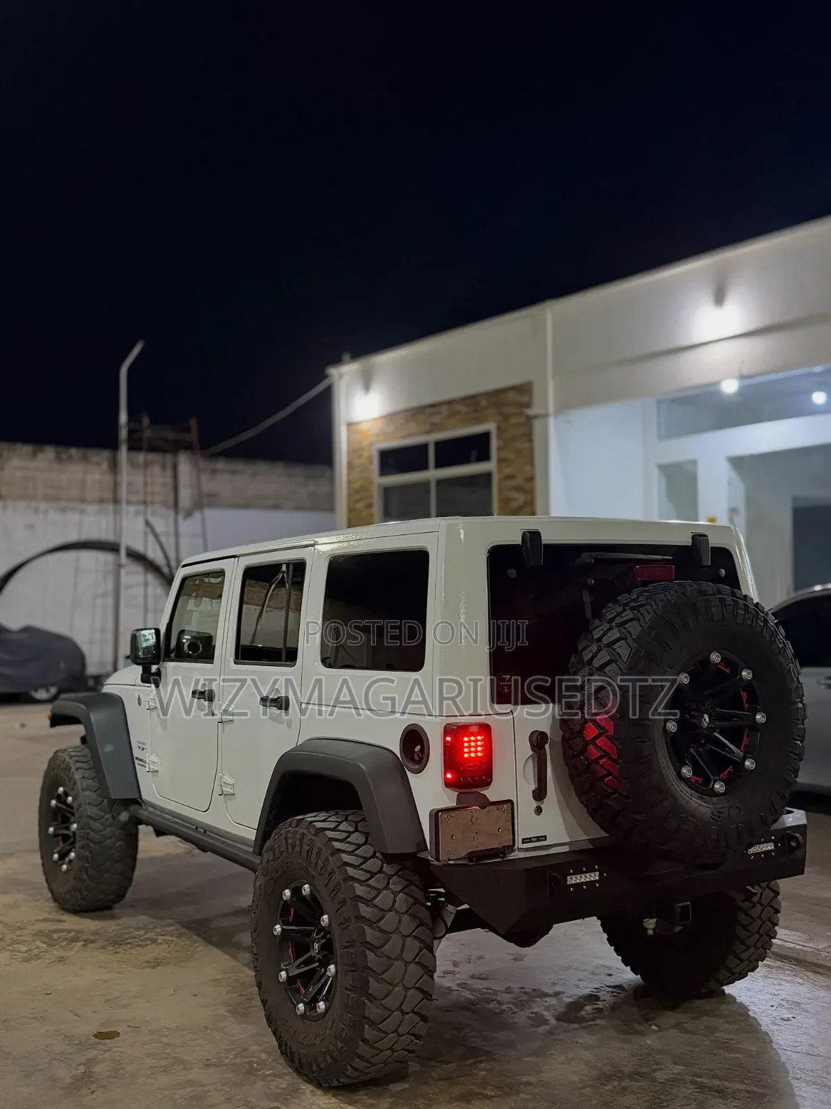 Jeep Wrangler 2018 Off white