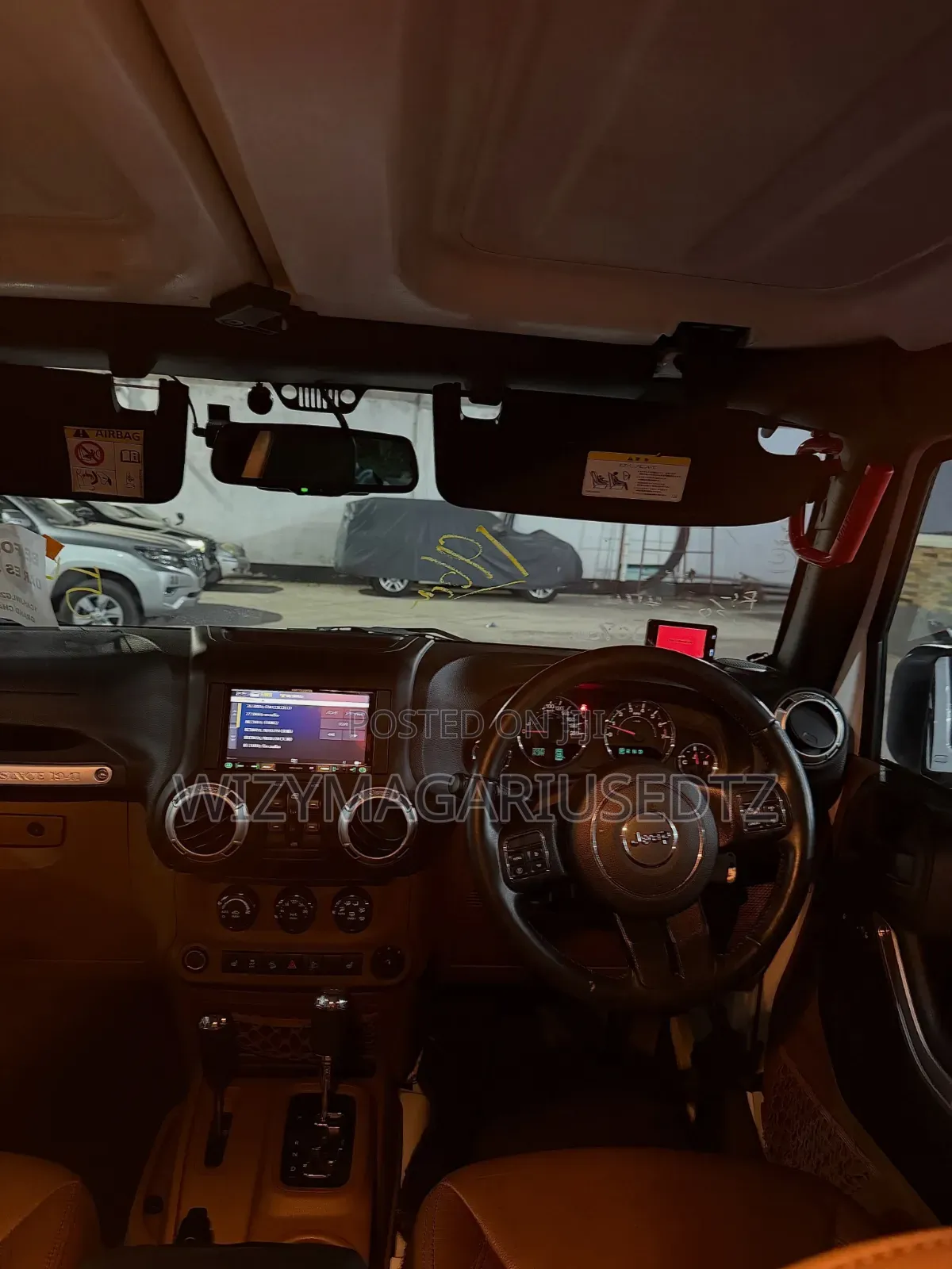 Jeep Wrangler 2018 Off white