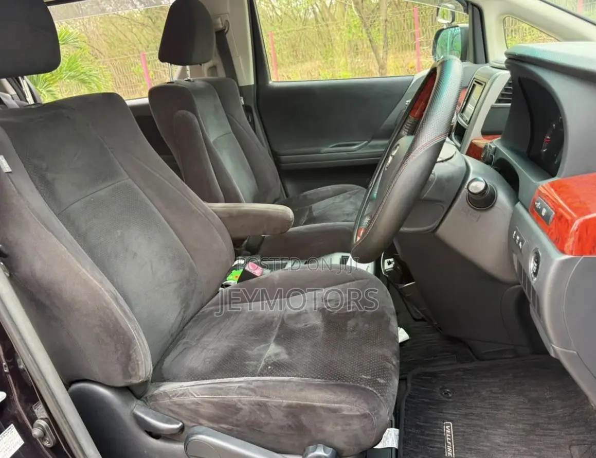 Toyota Vellfire 2009 Black