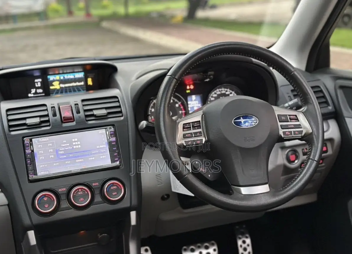 Subaru Forester 2014 Black