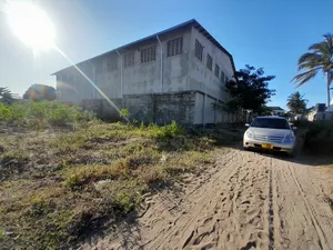Kiwanja Kinauzwa Kigamboni Kibada
