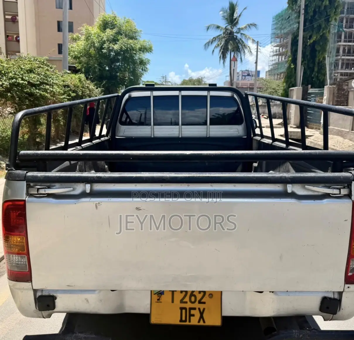 Toyota Hilux 2009 Silver