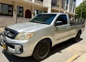 Toyota Hilux 2009 Silver