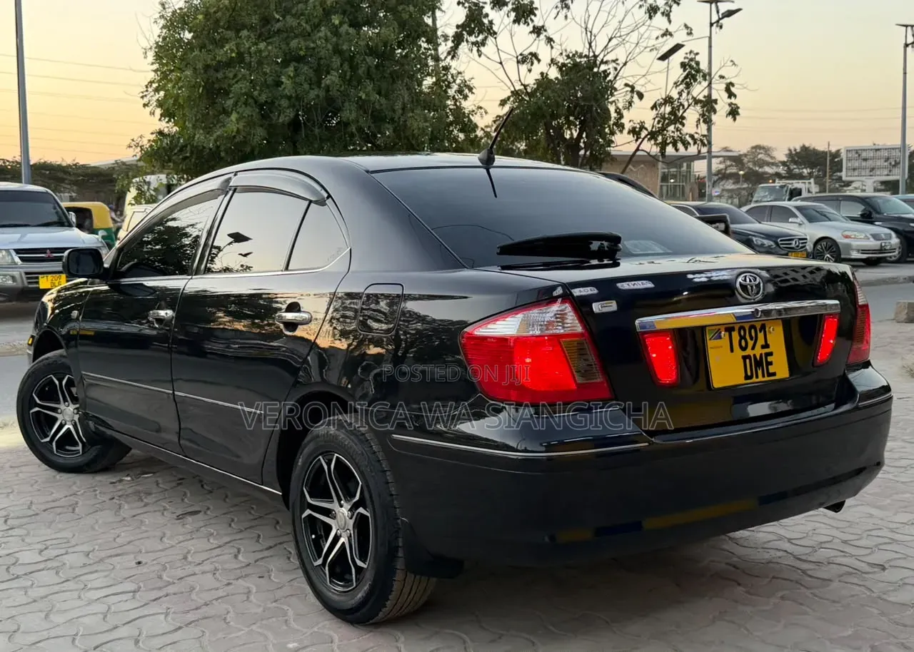 Toyota Premio 2004 Black