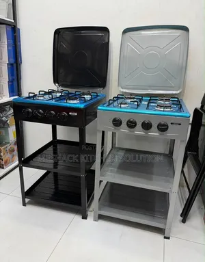 4 Burnes With Stand. Full Gas