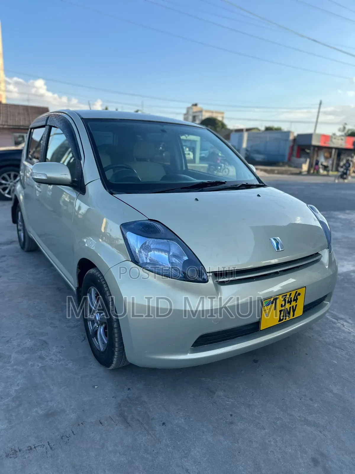 Toyota Passo 2004 Silver