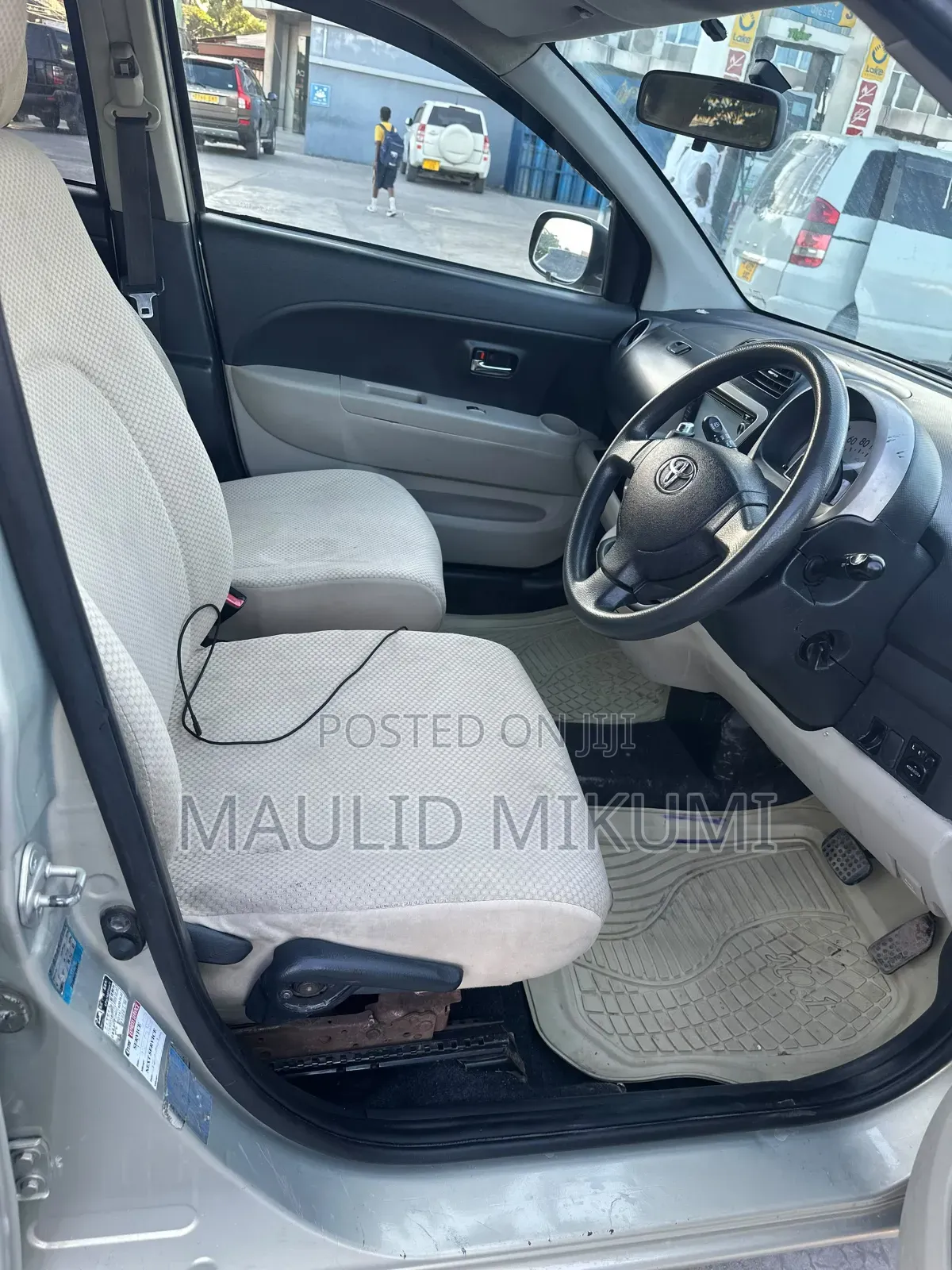Toyota Passo 2004 Silver