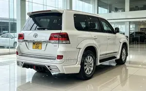 Toyota Land Cruiser 2015 White
