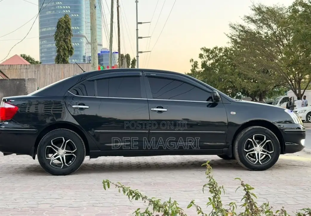 Toyota Premio 2004 Black