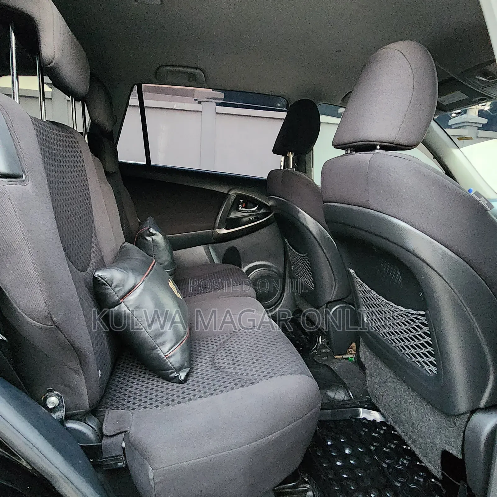 Toyota Vanguard 2011 Black