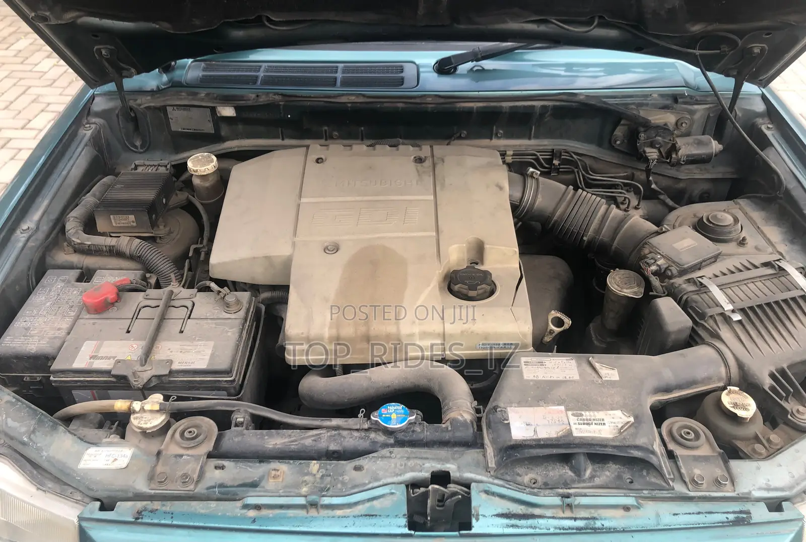 Mitsubishi Pajero IO 2003 Green