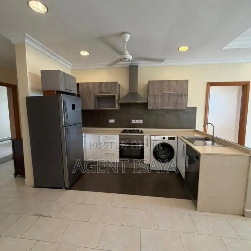 Furnished 3bdrm Apartment in Oyster Bay for rent
