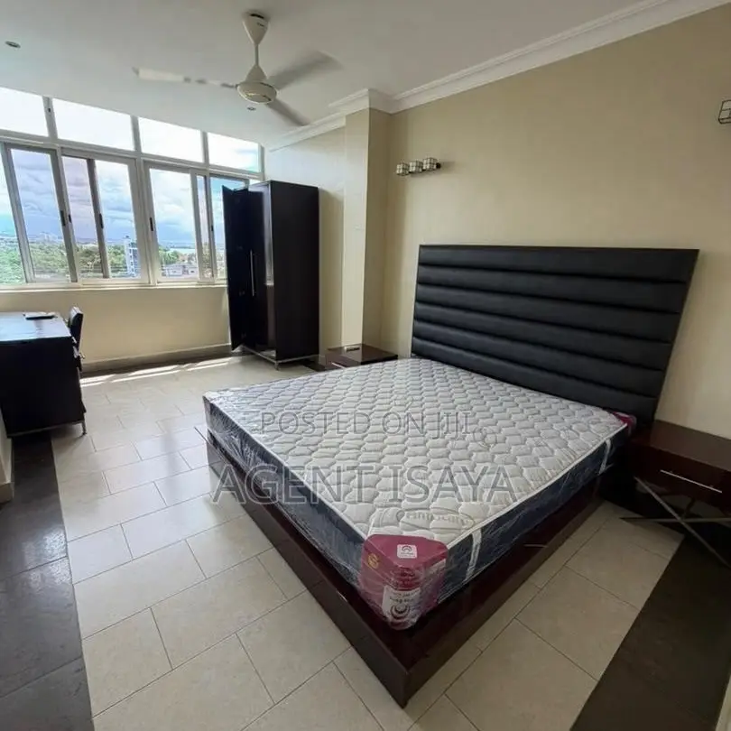 Furnished 3bdrm Apartment in Oyster Bay for rent