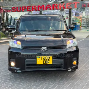 Toyota Corolla Rumion 2010 Black