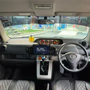 Toyota Corolla Rumion 2010 Black