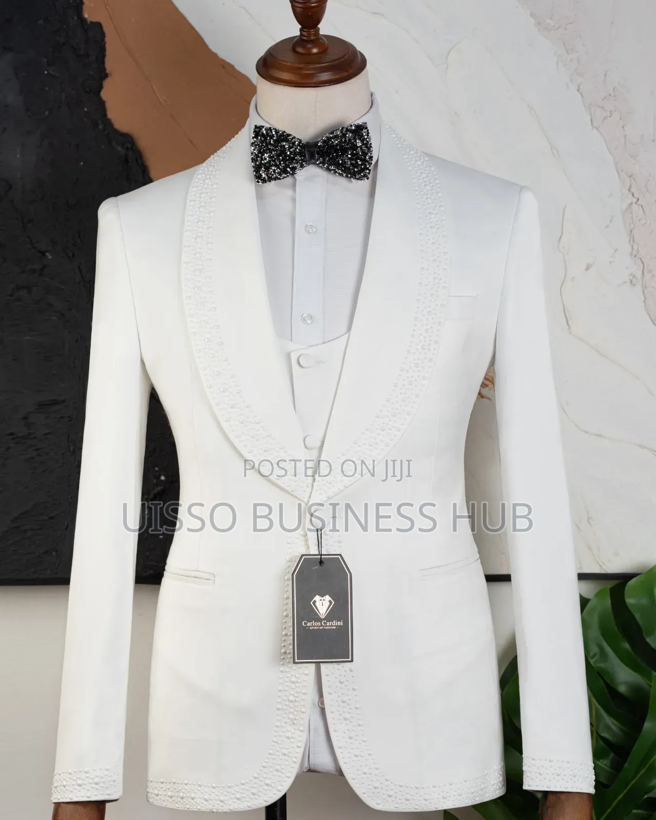 Black& White Loyal Suit