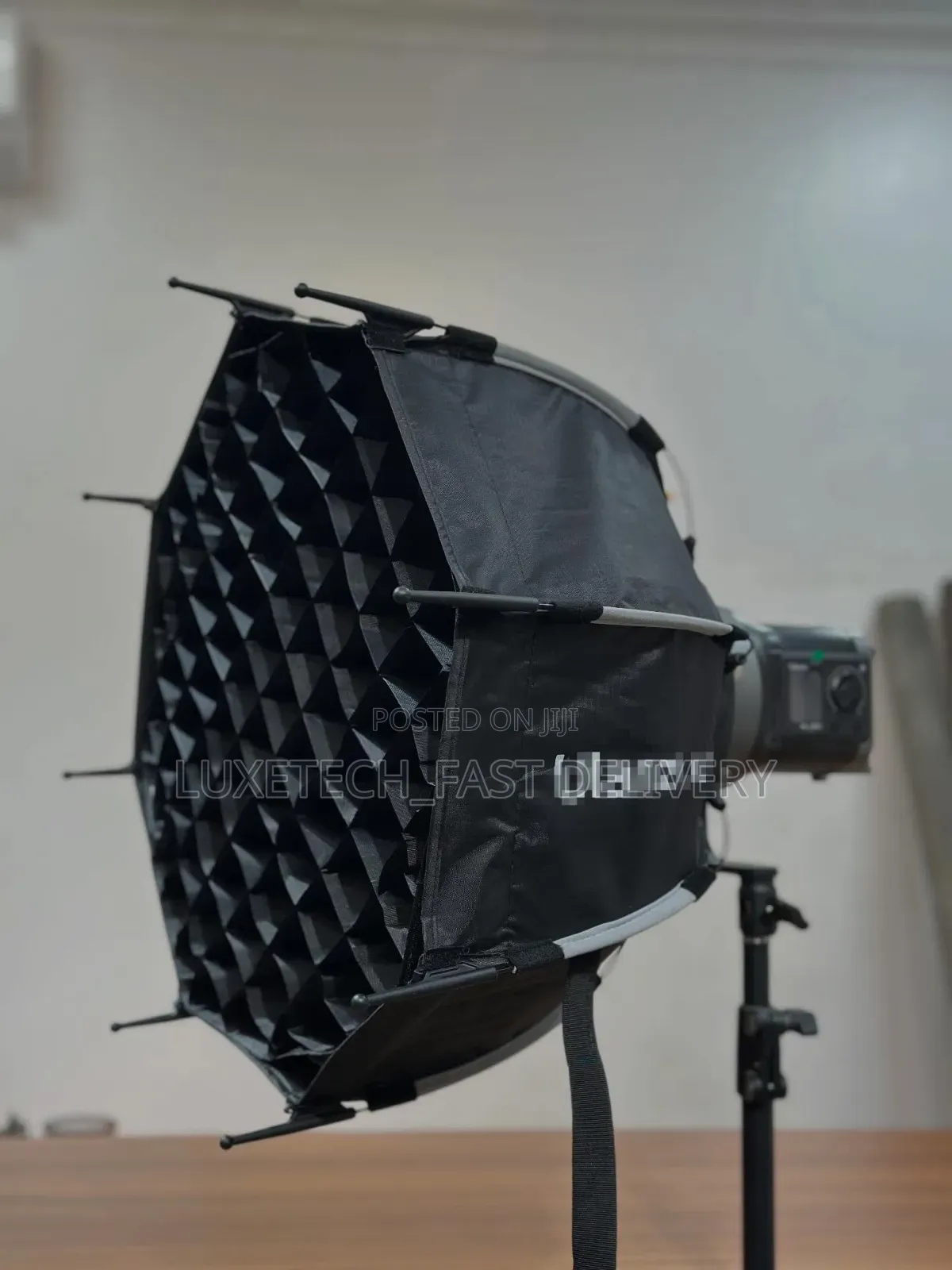 45cm Octagonal Parabolic Softbox With Bowens Mount, Grid –Photo, Video