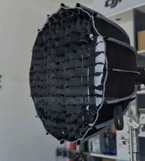 65cm Parabolic Softbox With Bowens Mount and Grid – Light Modifier