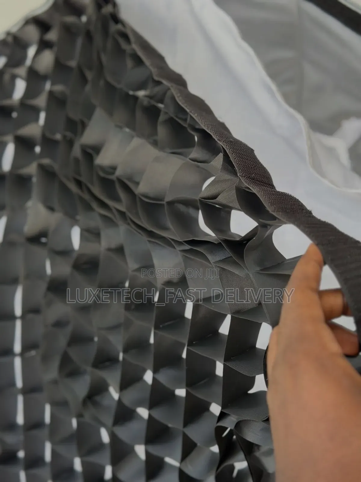 65cm Parabolic Softbox With Bowens Mount and Grid – Light Modifier