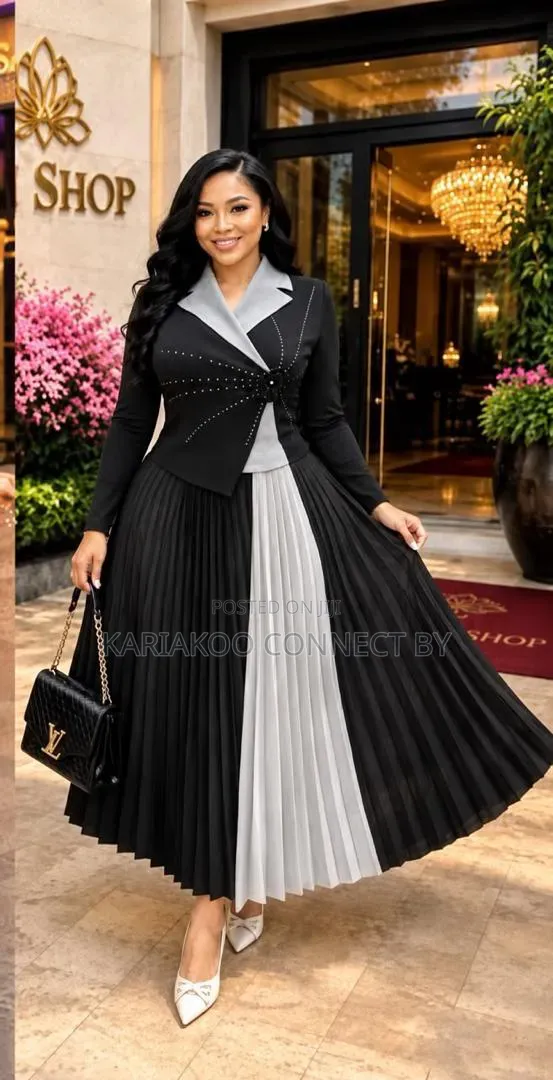 Classy Two-Tone Pleated Dress Collection