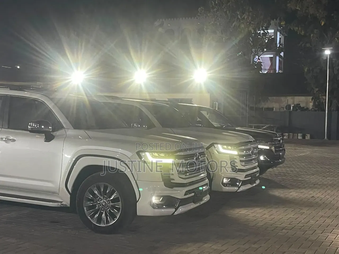 Toyota Land Cruiser 2024 White