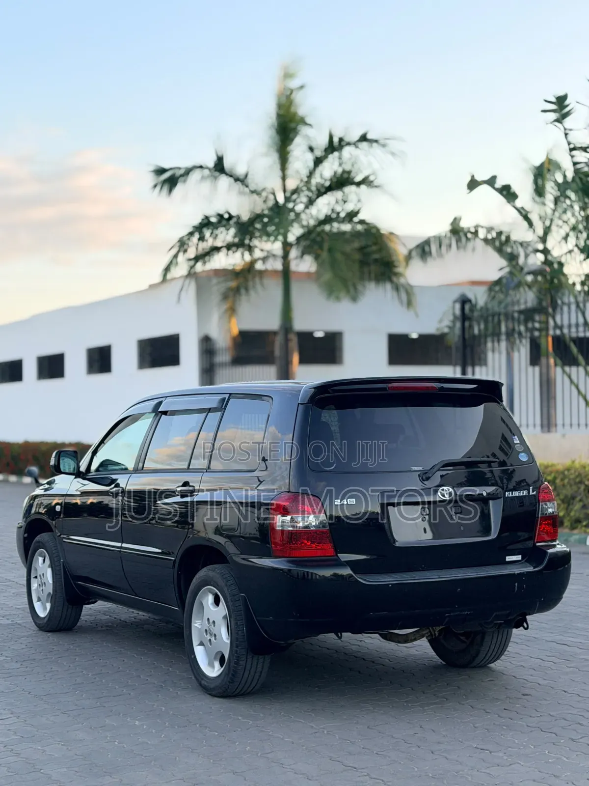 Toyota Kluger 2005 Black