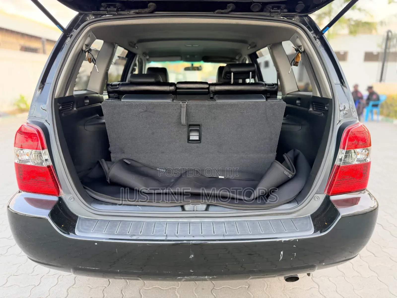 Toyota Kluger 2005 Black