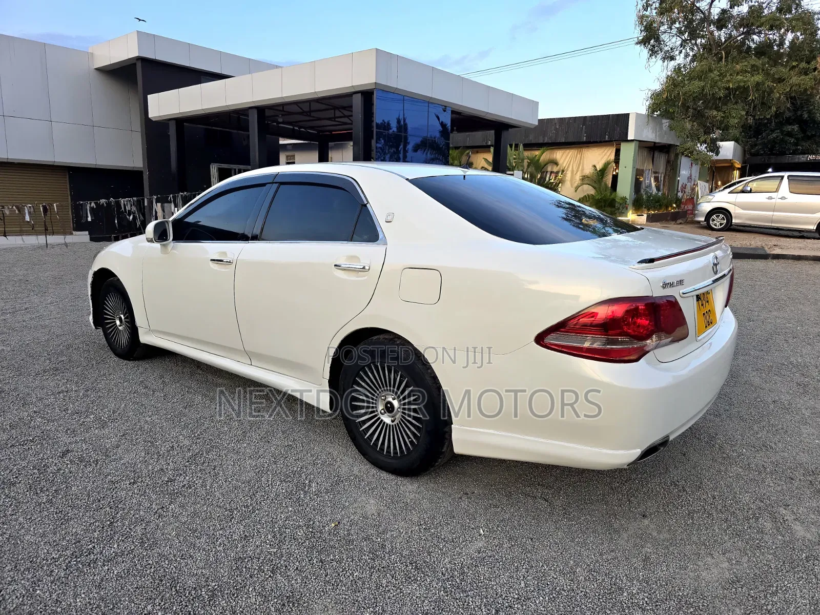 Toyota Crown 2009 White