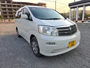 Toyota Alphard 2005 White