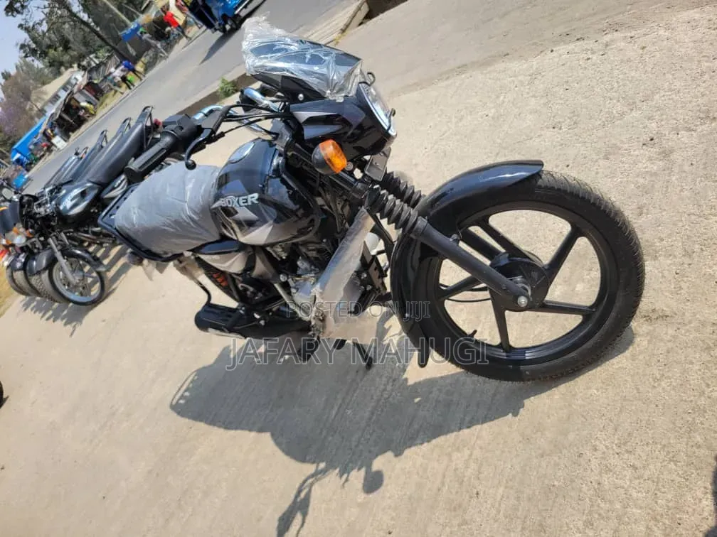 New Bajaj Boxer 150 UG 2021 Black