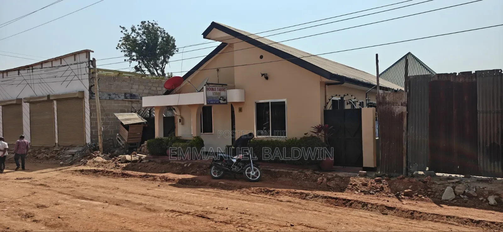 Furnished 12bdrm Townhouse/Terrace in Lodge, Mji Mpya for sale