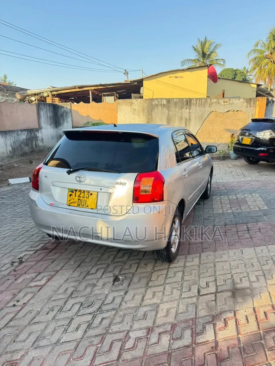 Toyota Corolla RunX 2001 Silver