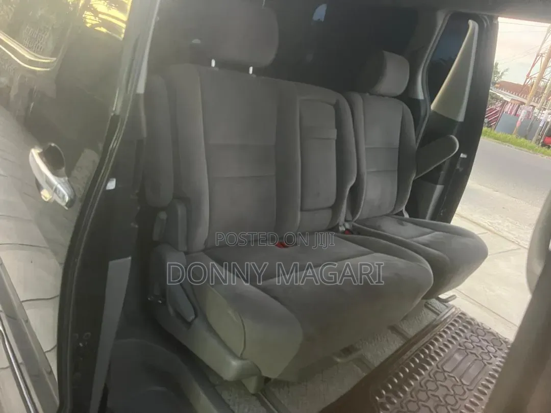 Toyota Alphard 2006 Black