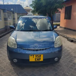 Mazda Verisa 2010 Blue