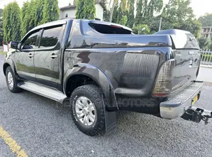 Toyota Hilux 2007 Black